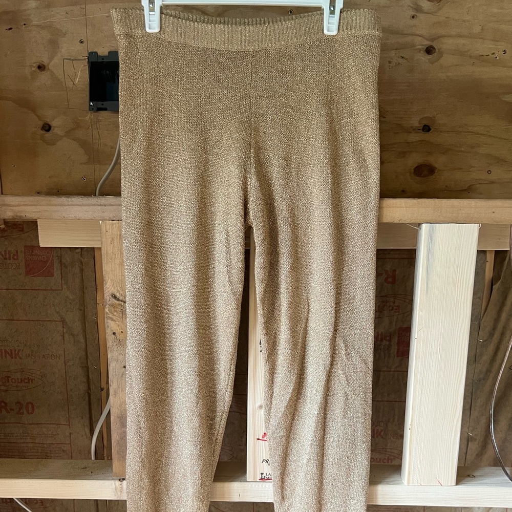 Vintage metallic gold leggings / jogger pants. Size M. Disco vibes. Woodstock NY